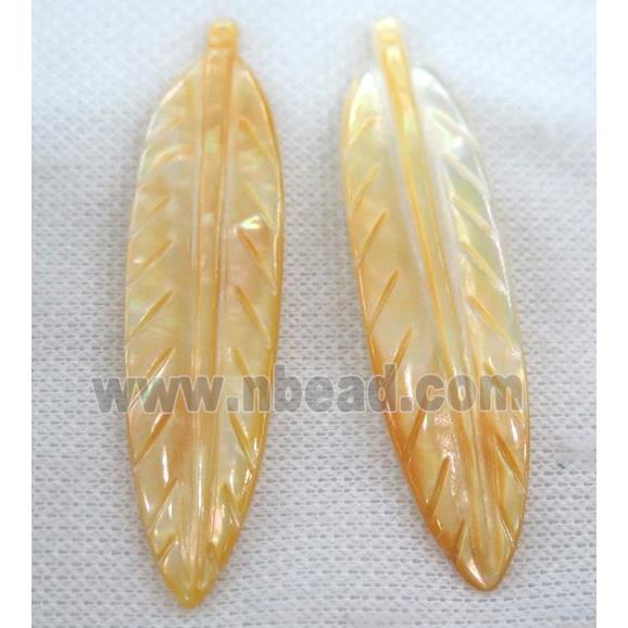 shell pendant without hole, leaf