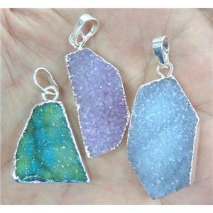 mix druzy agate pendant, freeform, silver plated, approx 10-30mm