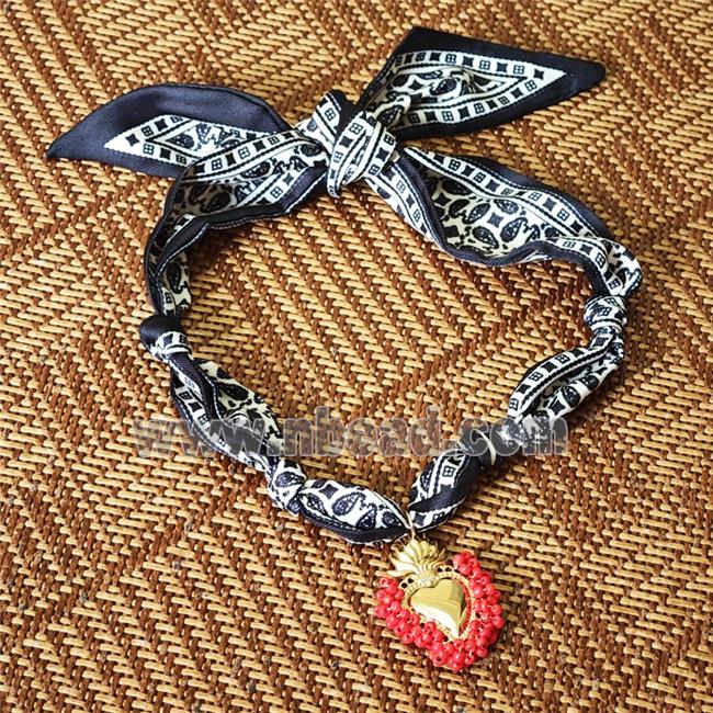 Jewelry Findings Necklace with Silk scarf