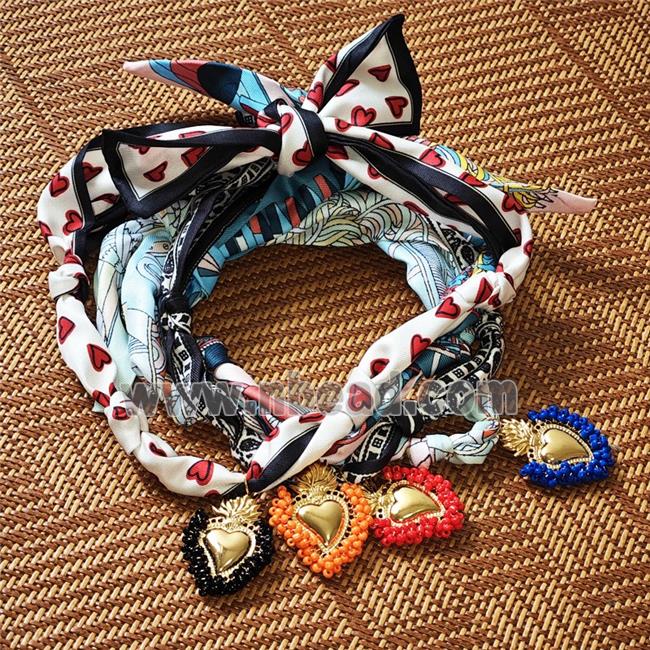 Jewelry Findings Necklace with Silk scarf
