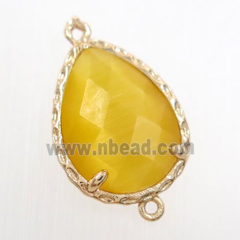 yellow glass connector, faceted teardrop, gold plated