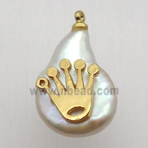 Natural pearl pendant with crown