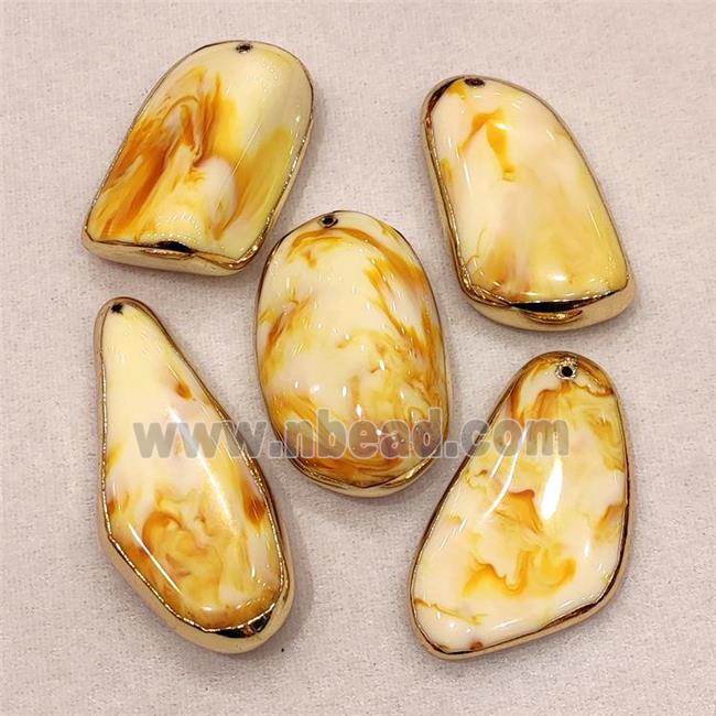 Synthetic Amber Pendant Mixed Shape Resin Yellow Gold Plated