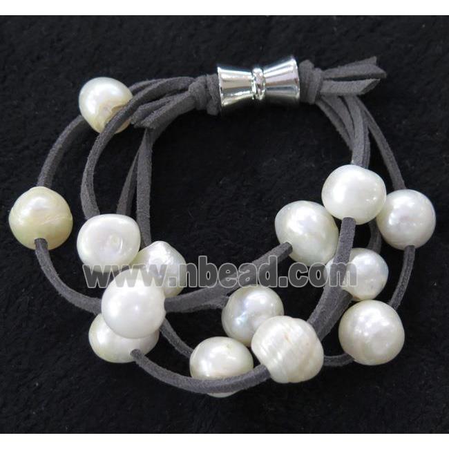 freshwater pearl bracelet with magnetic clasp