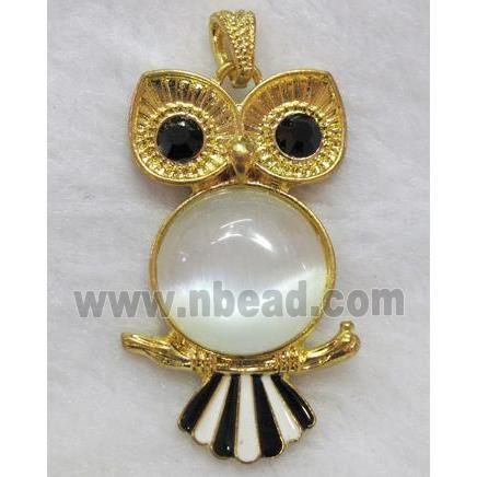 gemstone pendant, owl charm, cat eye cabochon