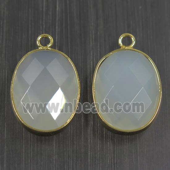 milkwhite crystal glass pendant, faceted oval