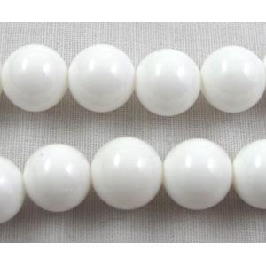 Tridacna shell beads, round, white