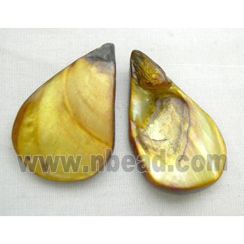 15.5 inches string of freshwater shell beads, teardrop, gold