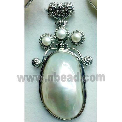 Mother of Pearl, Pendant, white