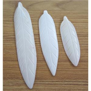 white cattle bone leaf pendant without hole, approx 18-65mm
