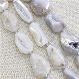 white Agate Geode Druzy Beads, freeform, approx 10-35mm