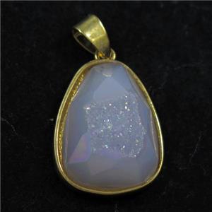 white AB-color Druzy Agate teardrop pendant, approx 15-20mm