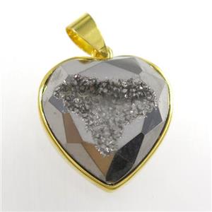 silver Druzy Agate heart pendant, approx 18mm dia