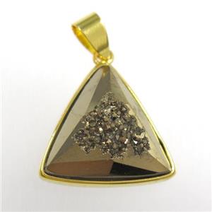 golden Druzy Agate triangle pendant, approx 17mm