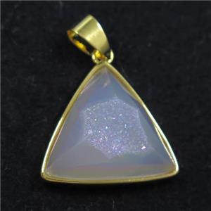 white AB-color Druzy Agate triangle pendant, approx 17mm