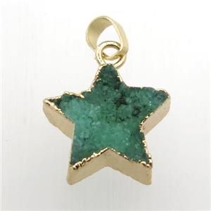 green Druzy Quartz star pendant, gold plated, approx 20mm dia