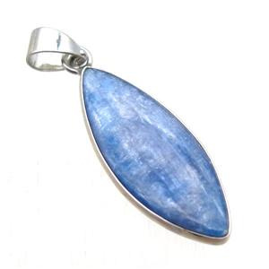 blue Kyanite pendant, horse eye, approx 10-28mm