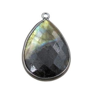 Labradorite pendant, faceted teardrop, black plated, approx 18-25mm