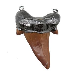 resin pendant, sharktooth, black plated, approx 45-60