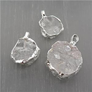Hammered Clear Quartz Pendant Circle Silver Plated, approx 18-25mm