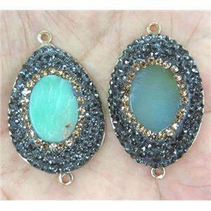 Australian Chrysoprase connector with rhinestone, mixed shape, gold plated, approx 25x35mm