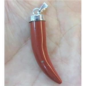 red jasper horn pendant, approx 7-35mm