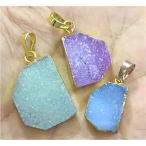 agate druzy pendant, mixed color, freeform, gold plated, approx 10-16mm
