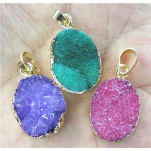 druzy quartz pendant, oval, mixed color, gold plated, approx 12-16mm