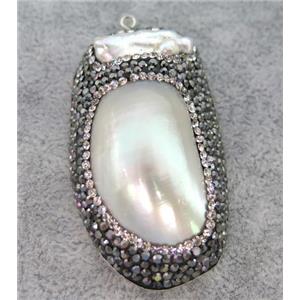 white freshwater Pearl pendant paved rhinestone, freeform, approx 30-55mm