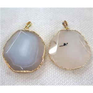 gray white agate slice pendant, faceted freeform, gold plated, approx 20-40mm
