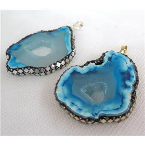 blue agate druzy geode slice pendant paved foil, rhinestone, freeform, approx 25-50mm