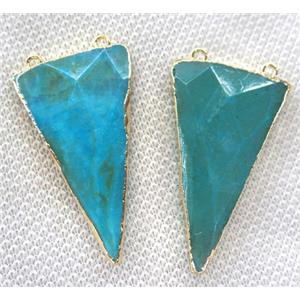 agate triangle pendant with 2loops, faceted, blue dye, gold plated, approx 15-40mm