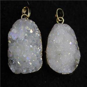 druzy quartz pendant, white AB-color, freeform, gold plated, approx 20-30mm