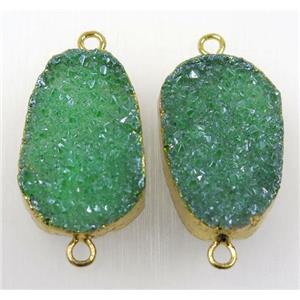 green druzy quartz connector, freeform, gold plated, approx 15-35mm