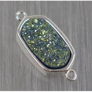 green druzy quartz connector, oval, silver plated, approx 10-16mm