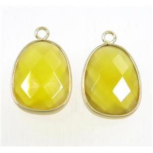 yellow crystal glass pendant, faceted teardrop, approx 15-20mm