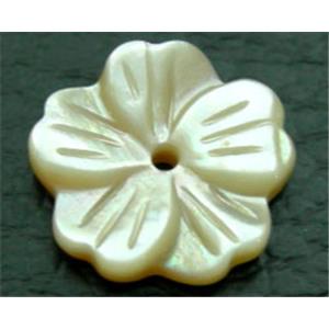 Mother of pearl flower pendant, 10mm diameter