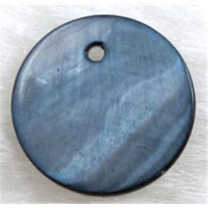 freshwater shell pendant, flat-round, ink-blue, 15mm dia