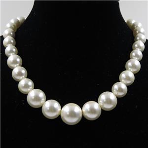 white Pearlized Shell graduated Beads, round, approx 8-16mm