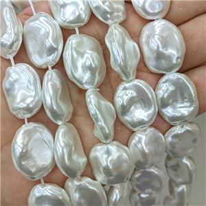 Baroque Style White Pearlized Shell Beads Circle Freeform, approx 18-24mm