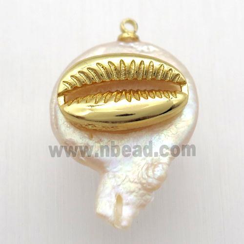 Natural pearl pendant