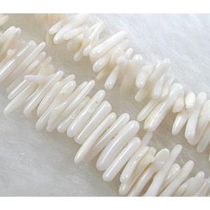 chip coral bead, dyed, white