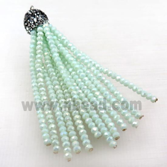 Tassel pendant with green crystal glass