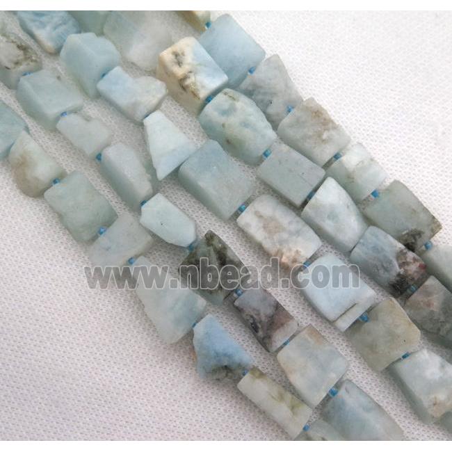 Aquamarine bead, freeform, blue