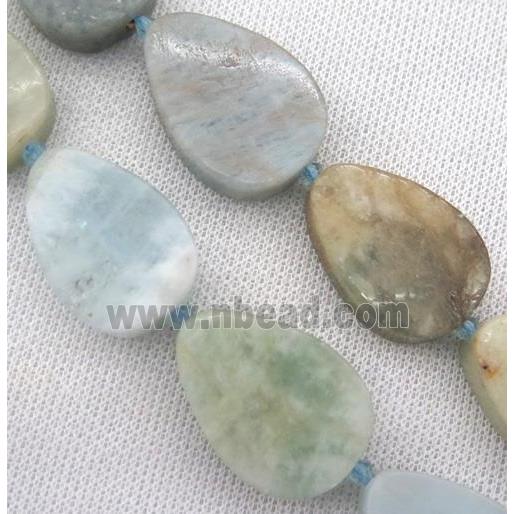 Aquamarine teardrop beads, flat