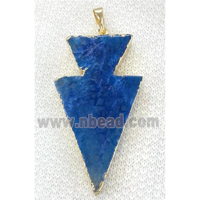 Agate arrowhead pendant, blue