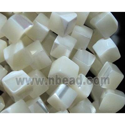 White MOP Shell Cube Beads Corner-Drilled
