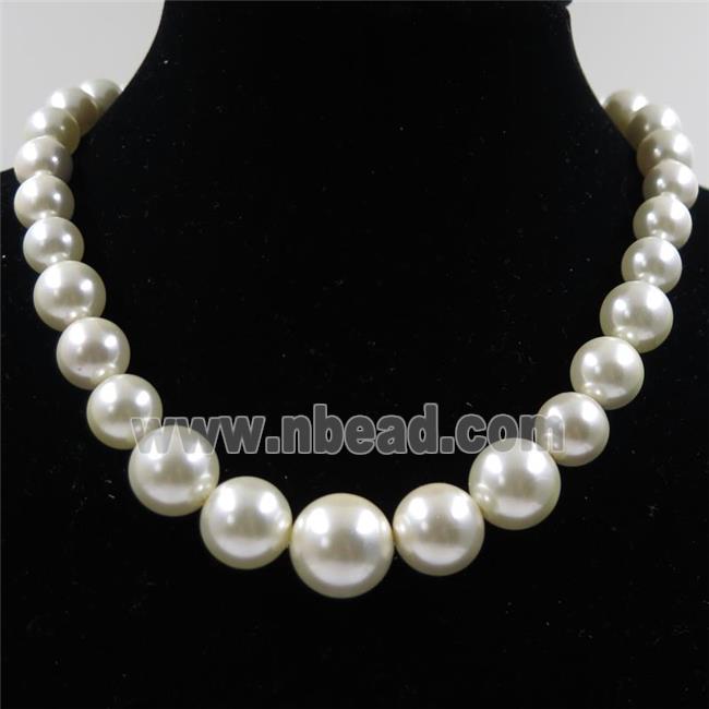 white Pearlized Shell graduated Beads, round