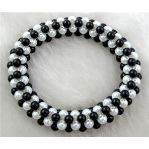 pearlized glass bracelet, stretchy, black, white, 10mm wide, 60mm dia, glass bead:4mm