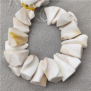 White Queen Shell Beads Freeform Topdrilled, approx 20-40mm, 20cm length